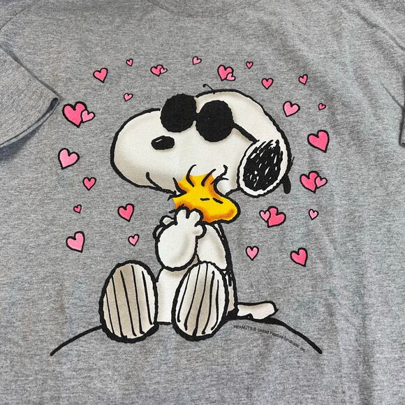 Peanuts Collections Snoopy and Woodstock Vintage Tee size Large - Picture 2 of 6
